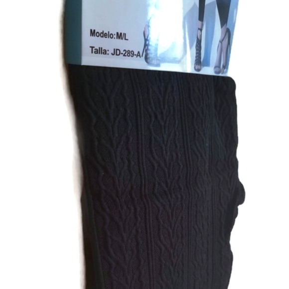 NWT Exi Black Winter Leggings Size M/L - Picture 3 of 4